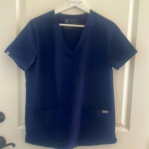 FIGS Scrubs Shirt Navy‎